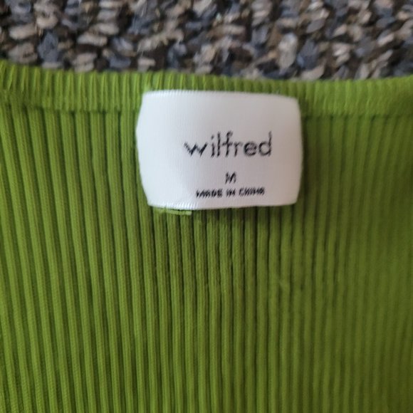 Aritzia Tie-front Top in Green Size Medium M - Picture 3 of 3